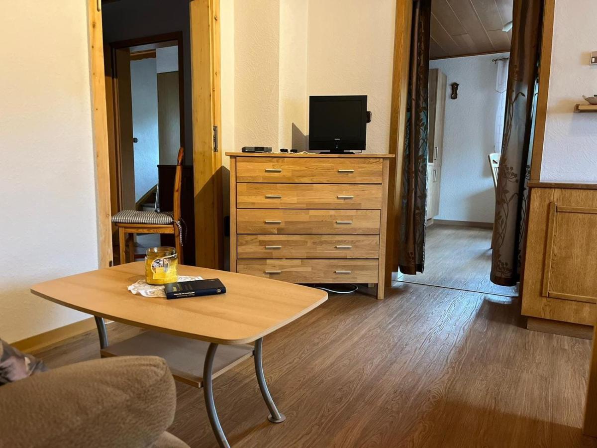Ferienwohnung Unterm Schloss Bei Inge Reichelsheim エクステリア 写真
